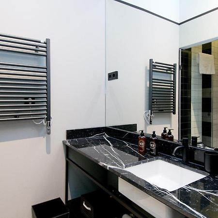 Amor De Dios 17 Boutique Apartments มาดริด ภายนอก รูปภาพ